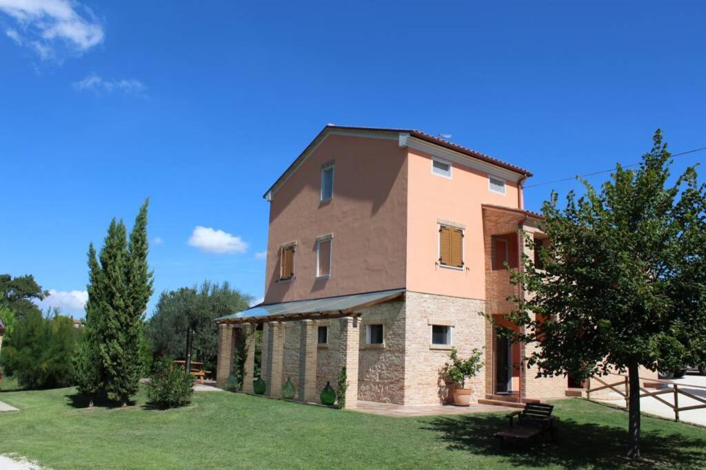 Casa Kikenda, Viaggio Nella Natura Treia Exterior foto